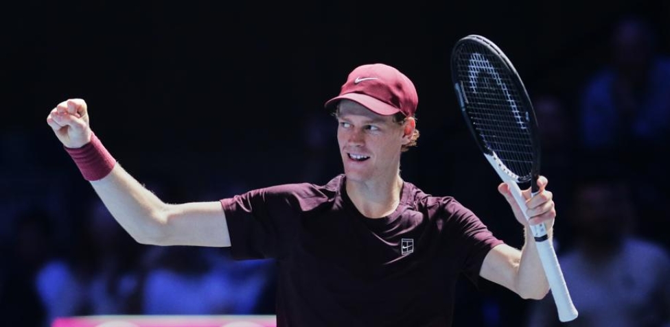 Atp Vienna, Sinner batte Zverev 3-6/6-3/7-5 in finale, 22° titolo in carriera per Jannik, a Parigi per tornare numero 1 al mondo