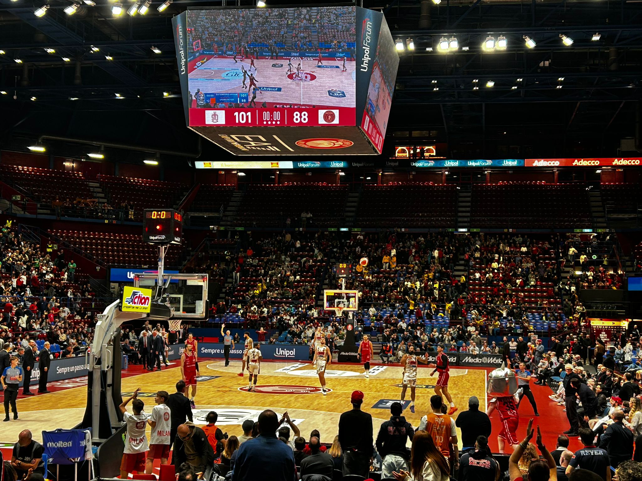 Basket LBA, Olimpia Milano-Reyer Venezia 101-88, coach Messina: “Vinto contro squadra dal gran potenziale offensivo"